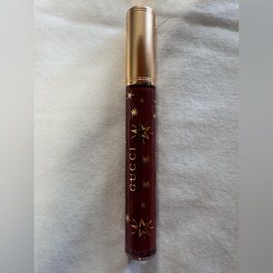 Gucci 118 Suzanne Brown‎ High Shine Hydrating Lip Gloss 0.21 oz